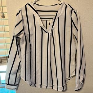 Size S stripped long sleeve blouse